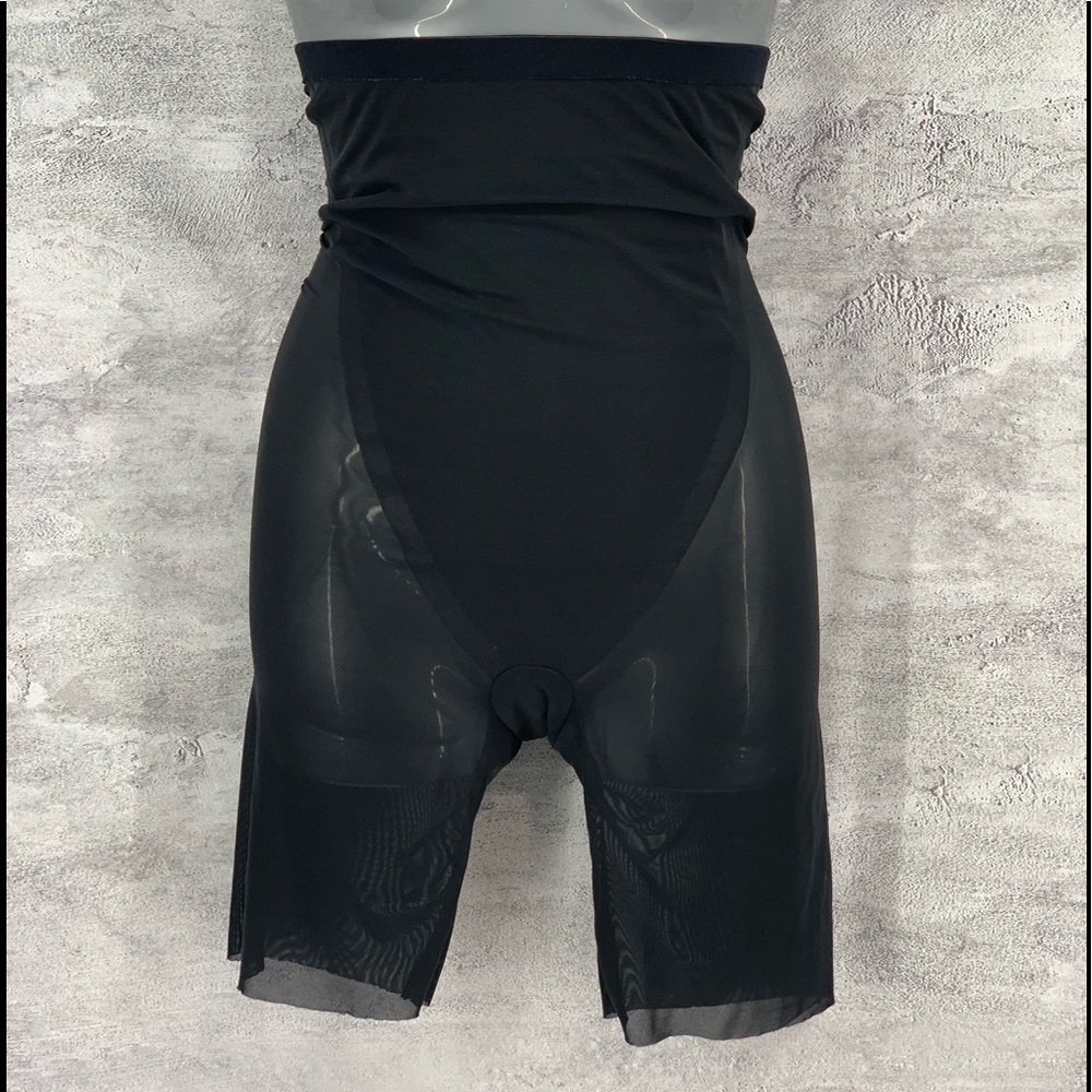 Haute Contour by Spanx Black High Waisted Shaper